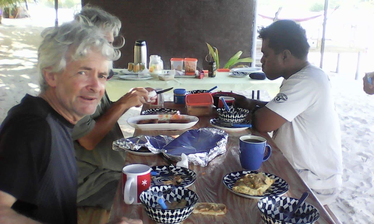 Abemama Green Eco Hotel Kiribati Kariatebike Buitenkant foto